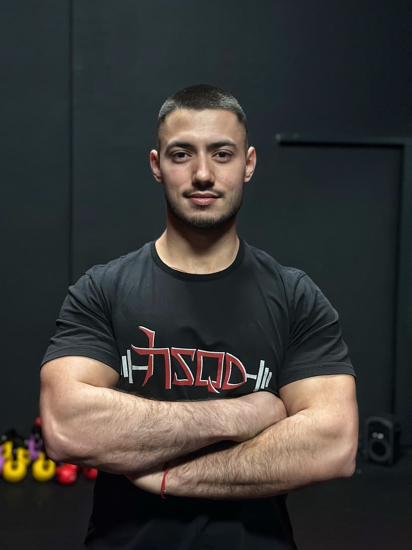 Добрин Гошов — треньор в Strength Squad HQ